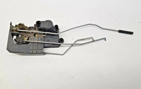 Alfa Romeo 156 Front door lock 16828896 nr8588