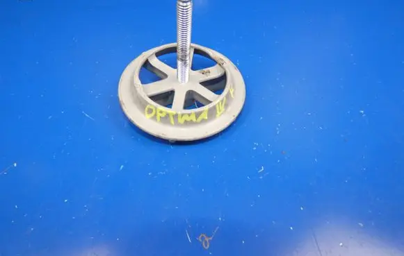 KIA Optima Spare wheel bolt 