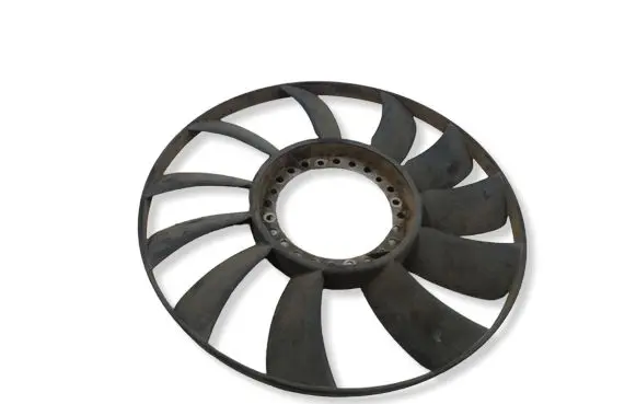 Audi A4 S4 B5 8D Fan impeller 058121301