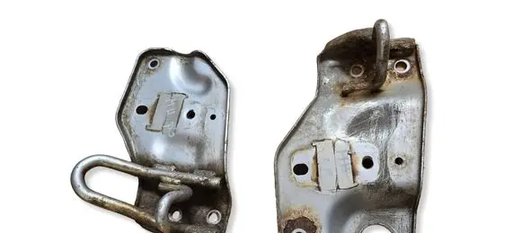 Suzuki Ignis Towing hook eye 