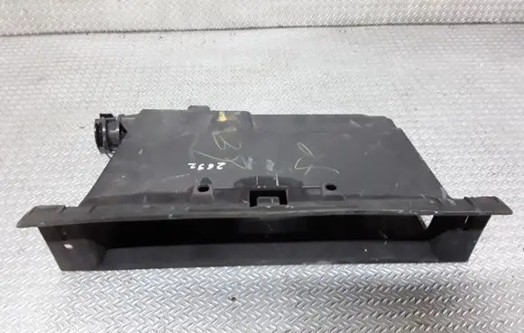 Lexus LS 400 Glove box frame 