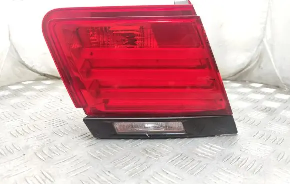 BMW 7 F01 F02 F03 F04 Tailgate rear/tail lights 7182205