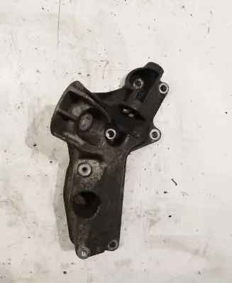 BMW 5 E60 E61 Engine mounting bracket 22116763217