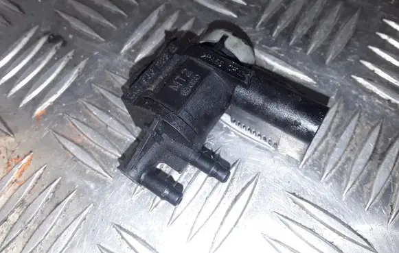 Dodge Journey Vacuum valve 1K0906283A