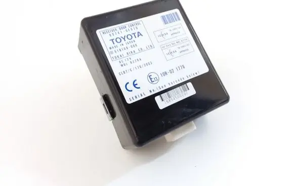 Toyota Corolla Verso AR10 Door control unit/module 897410F010