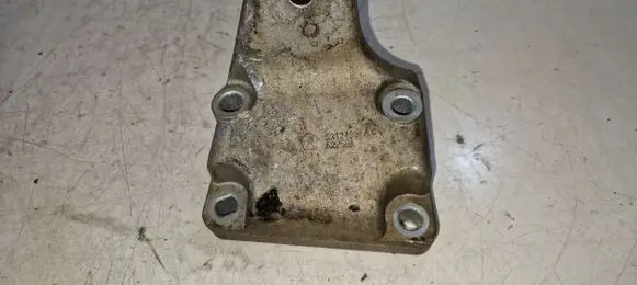 Jeep Grand Cherokee Engine mounting bracket 52124991AC