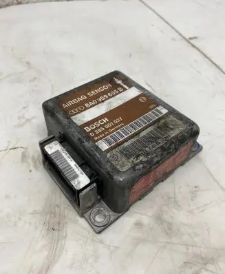 Audi A6 S6 C4 4A Airbag control unit/module 8A0959655B 0285001037