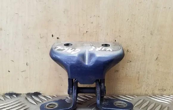 Hyundai i40 Rear door upper hinge