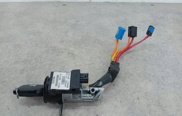 Peugeot 607 Ignition lock 963526268038470923