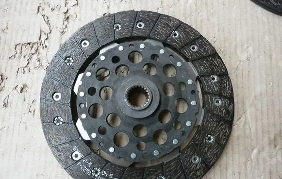 Nissan Primastar Clutch pressure plate 3000951142