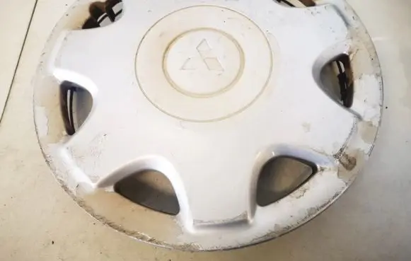 Mitsubishi Galant R16 wheel hub/cap/trim 65005