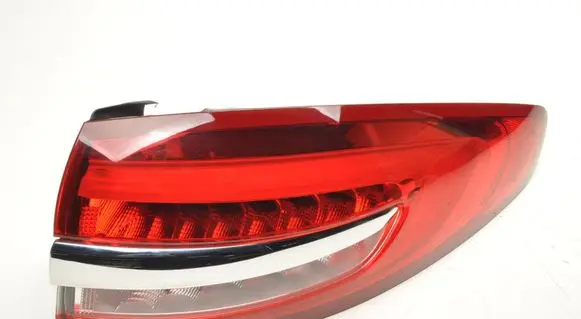 Ford Fusion II Rear/tail lights HS7313404AB