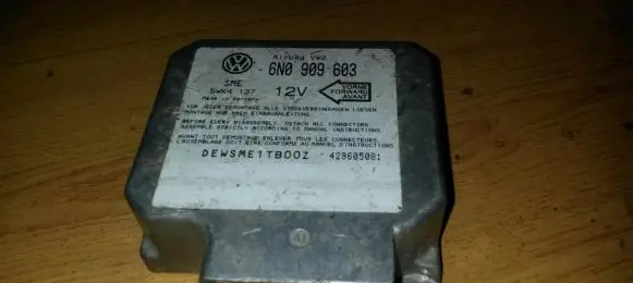 Volkswagen PASSAT B4 Airbag control unit/module 6N0909603 5WK4137