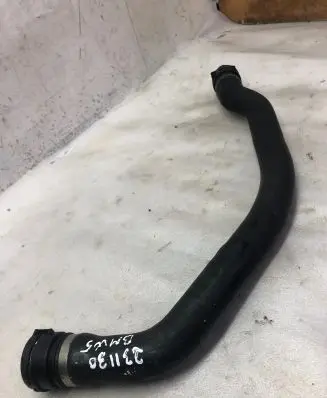 BMW 5 E60 E61 Engine coolant pipe/hose