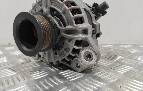 Volvo V60 Generator/alternator 31419101 0125711042