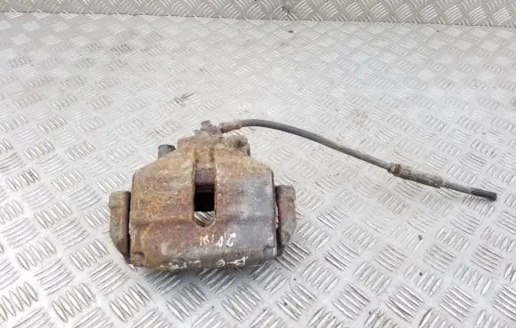 Volkswagen PASSAT B6 Front brake caliper