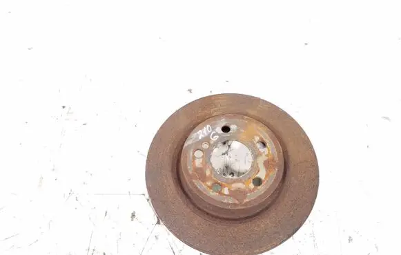 Mercedes-Benz E C207 W207 Rear brake disc A0004231212
