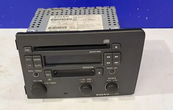 Volvo V70 Radio/CD/DVD/GPS head unit 8651152