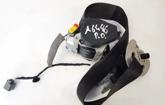 Renault Laguna III Front seatbelt