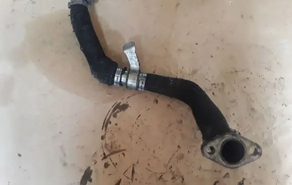 Volkswagen Phaeton EGR valve line/pipe/hose 07Z131521F