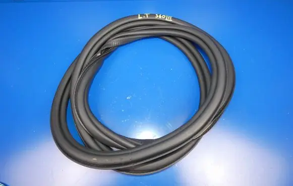Volvo S60 Rubber seal rear door 
