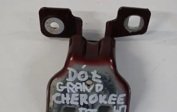 Jeep Grand Cherokee (WJ) Rear door hinge set JEEP_GRAND_CHEROKEE_WJ_ZAWIAS_DRZWI_PRAWY_TYŁ_DÓŁ
