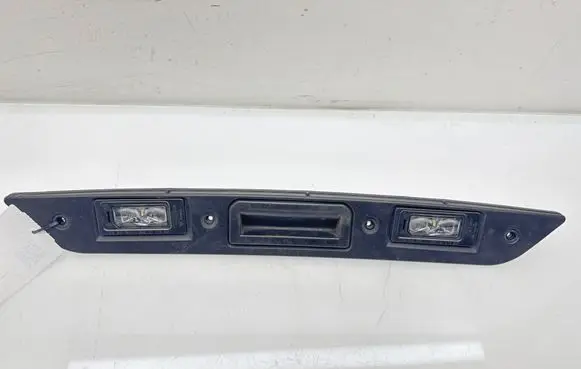 Cupra Formentor Trunk door license plate light bar 6V0827566 SE316 5FF827335