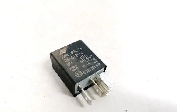 Volkswagen Touran I Other relay 7M0951253C