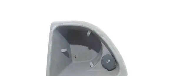 Cup holder front