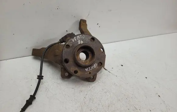 Volkswagen Vento Front wheel hub