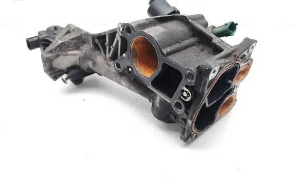 Opel Astra J EGR valve 55566052 E121181034