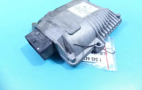 Toyota Auris E180 LP gas control unit module 616000294 IMPRK1345443