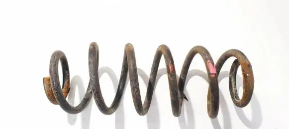 Toyota Verso Rear coil spring