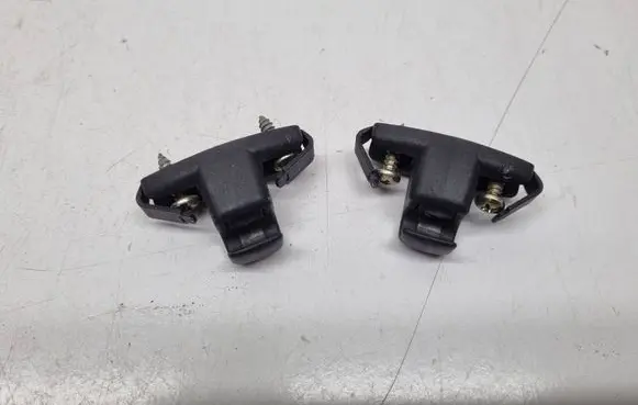 BMW 3 E46 Sun visor clip/hook/bracket 