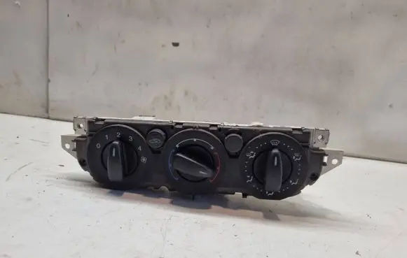 Ford Focus Climate control unit 3M5T18549AD 69607318