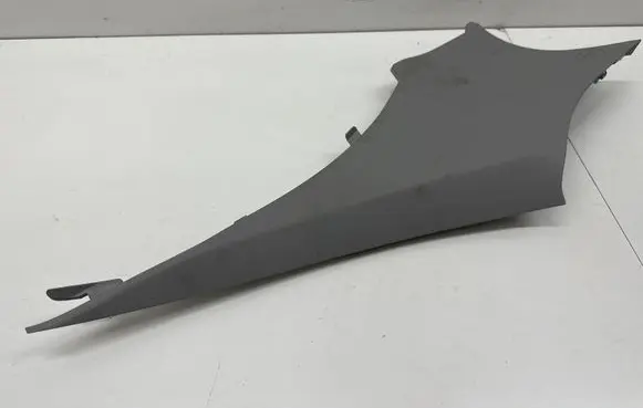 Toyota Camry VIII XV70 (C) pillar trim 6247033210