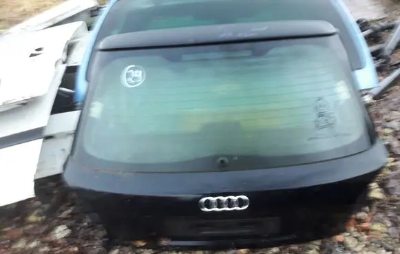 Audi A3 S3 8P Tailgate/trunk/boot lid 