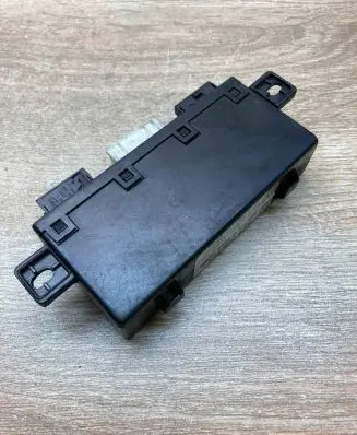 BMW 5 E39 Door control unit/module 6904245 6904255