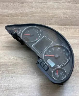 Audi A4 S4 B7 8E 8H Speedometer (instrument cluster) 8E0920982D 0263626213