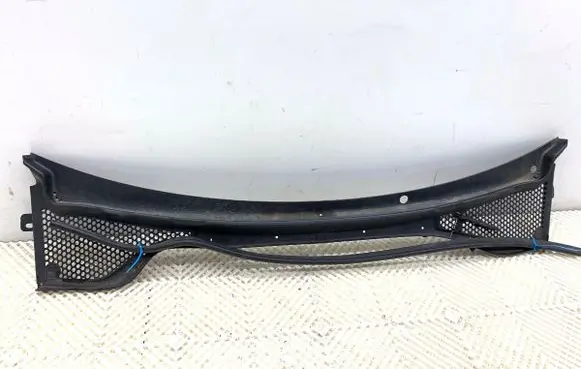 Seat Leon (5F) Wiper trim 