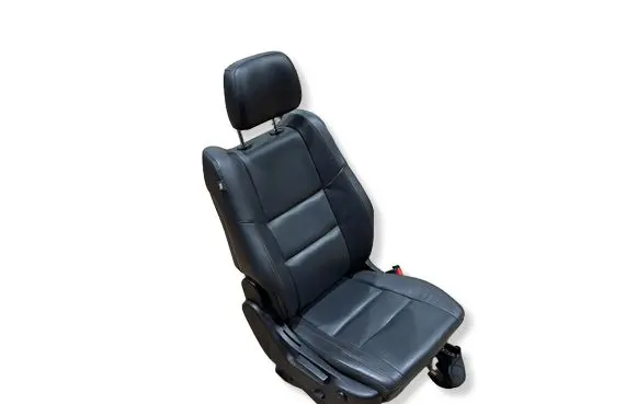 Dodge Durango III Front passenger seat 