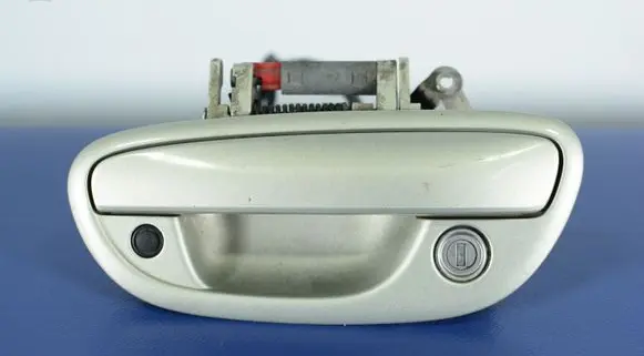 Subaru Legacy Front door exterior handle