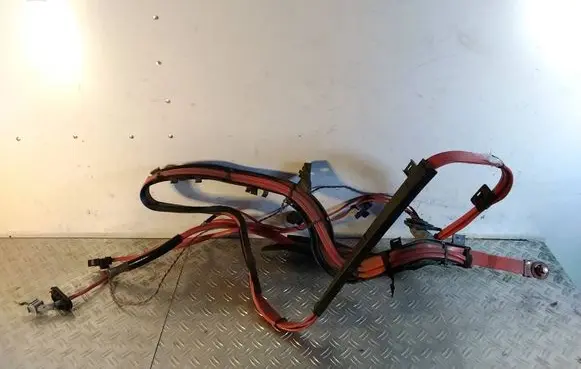 BMW 5 F10 F11 Positive cable (battery) 61139168420