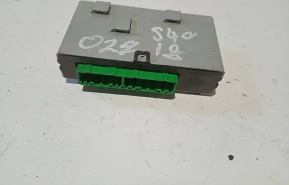 Volvo S40, V40 Alarm control unit/module 30889926 MB2323008461