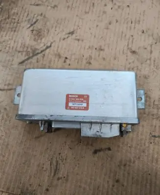 Audi 80 90 S2 B4 ABS control unit/module 4A0907379A 36916049 0265100056