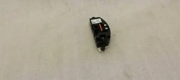 Mercedes-Benz S W222 Heater blower motor/fan resistor A2229060301