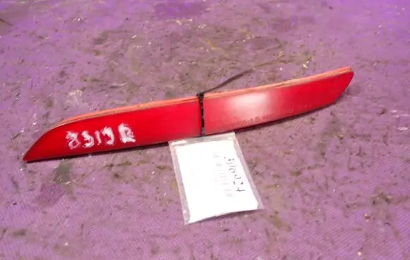 Rear tail light reflector