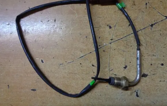 Skoda Yeti (5L) Exhaust gas temperature sensor 03L906088BH