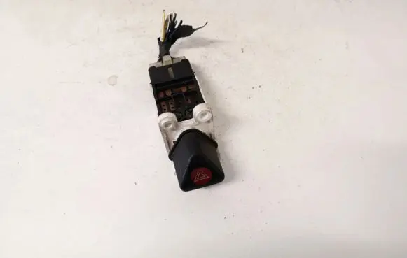 Subaru Legacy Hazard light switch