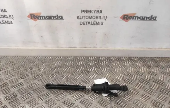 Peugeot 1007 Clutch master cylinder 